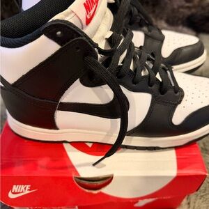 Nike Dunk High Red Shoe Box
